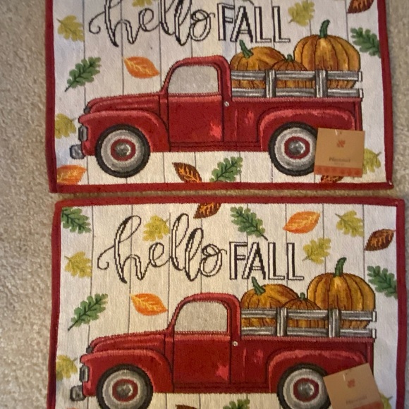 NWT, Farmhouse Bundle of Fall Decor - Picture 2 of 6